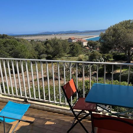 Appartement Hyeres - Costebelle Duplex Vue Mer Balcon Residence Privee Parking - Marie Caroline エクステリア 写真
